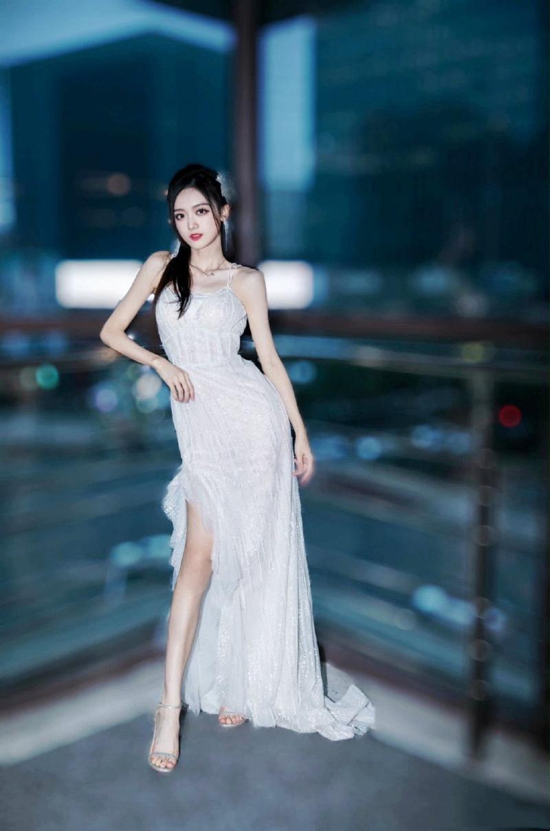 美女打王者荣耀视频教学(美女打王者荣耀视频教学)-第2张图片-于都网 美女打王者荣耀视频教学(美女打王者荣耀视频教学)-第2张图片-于都网